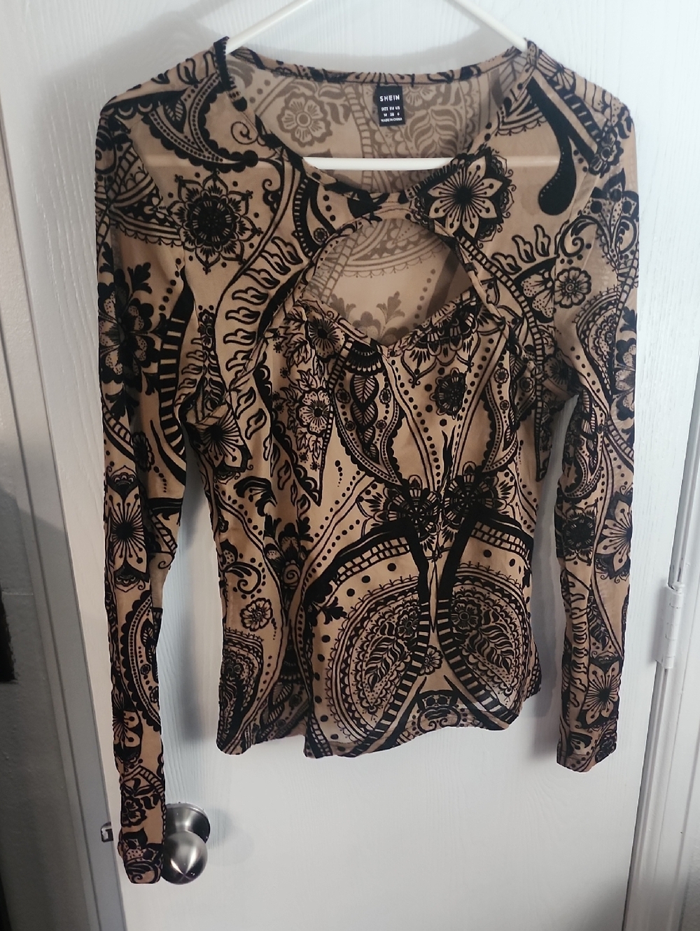 SHEIN Beige & Black Paisley Cutout Long Sleeve Top